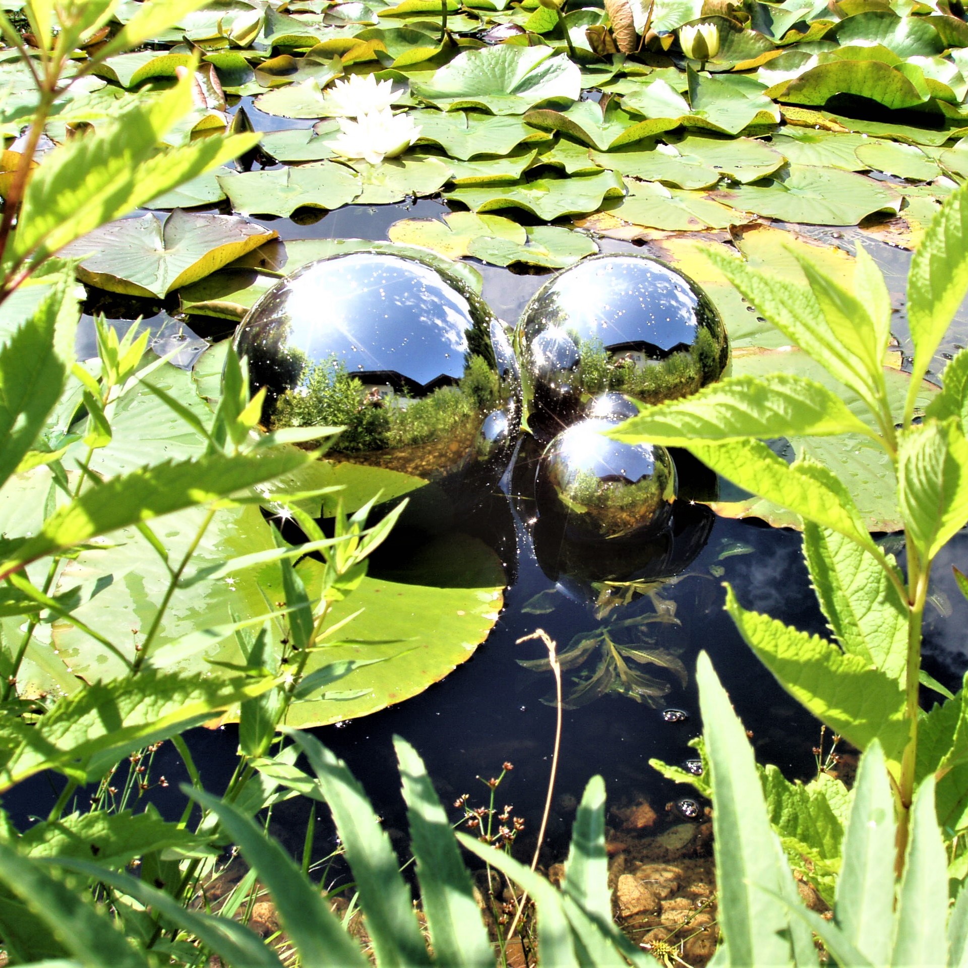 Edelstahlkugel silber d= 4 cm Darstellung von Edelstahlkugel silber d= 4 cm