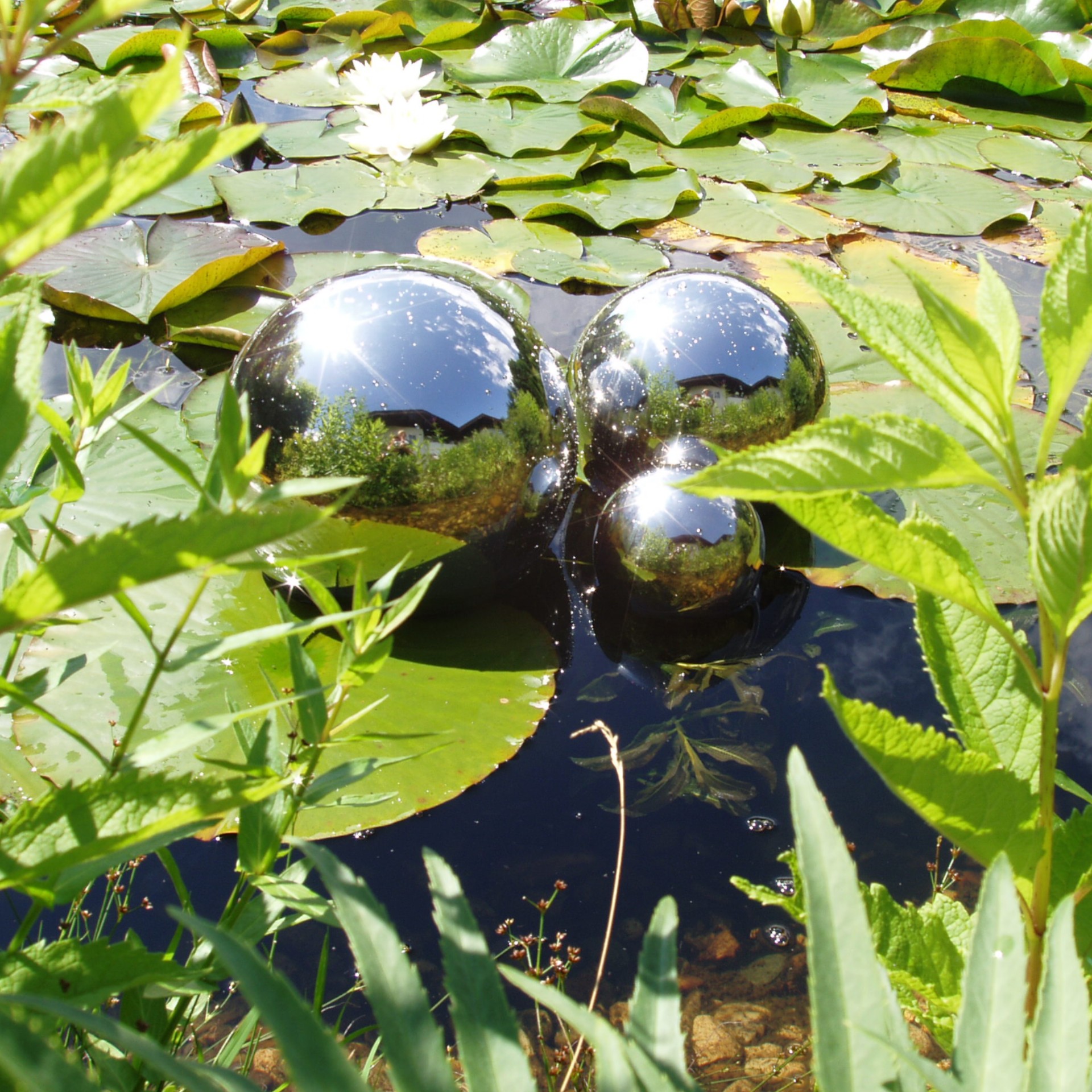 Edelstahlkugel silber d = 60 cm Darstellung von Edelstahlkugel silber d = 60 cm
